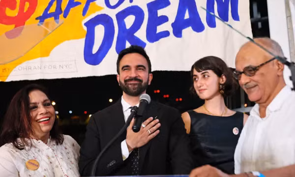 Zohran Mamdani: Từ chính trị gia vô danh đến thị trưởng Hồi giáo đầu tiên của New York