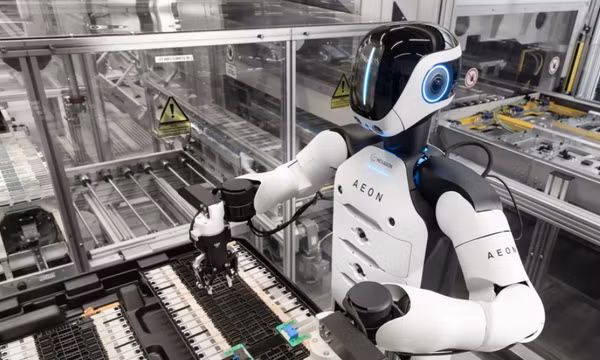 Kinh nghiệm tham chiếu cho Việt Nam thực hiện Nghị quyết 57: BMW sẽ lần đầu đưa robot hình người vào dây chuyền sản xuất ô tô tại châu Âu