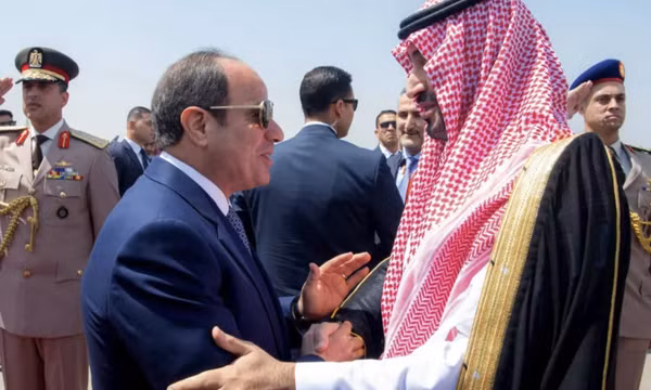 Tổng thống Ai Cập Abdel Fattah el-Sisi gặp Thái tử Saudi Arabia Mohammed bin Salman tại Cairo, Ai Cập vào ngày 15/9/2026. Ảnh: Hoàng gia Saudi Arabia