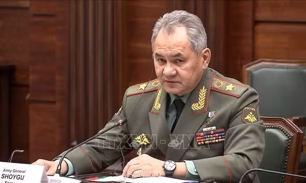 Bộ trưởng Quốc phòng Nga Shoigu: Khoảng 7.000 km2 mìn đã được rải ở Ukraine