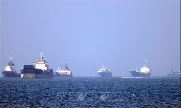 Iran: Thỏa thuận với Oman chưa đồng nghĩa mở lại eo biển Hormuz