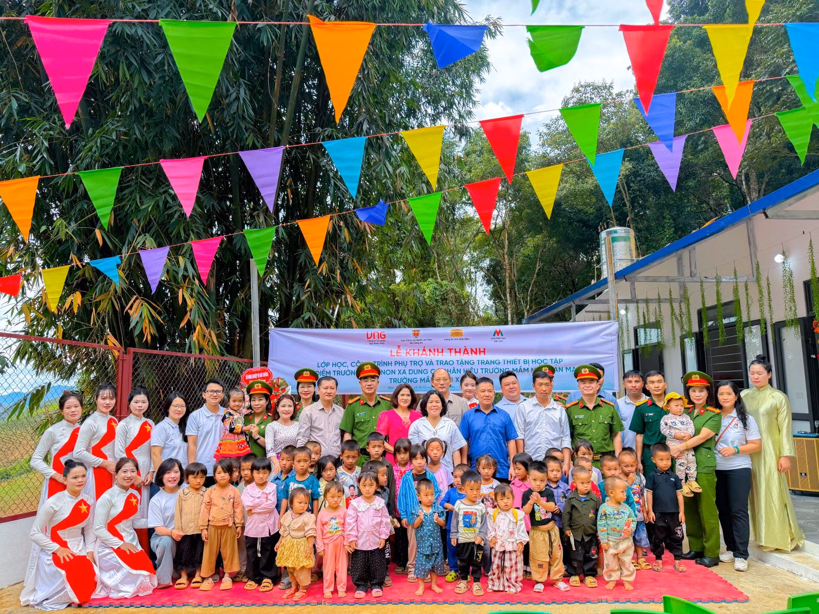Chú thích ảnh