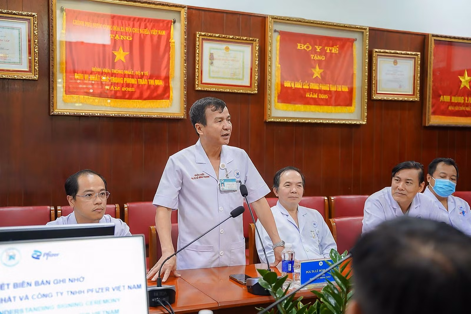 Chú thích ảnh