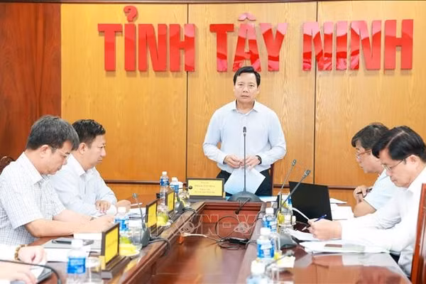 Gỡ khó, đẩy nhanh tiến độ triển khai xây dựng trường học tại 19 xã biên giới