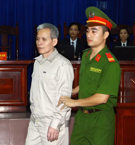 Xem xử vụ Tiên Lãng qua ảnh ảnh 5