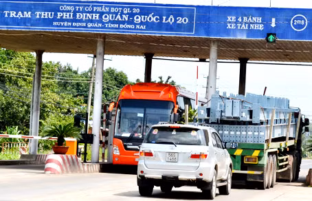 Di dời trạm thu phí gây tranh cãi Định Quán ảnh 1