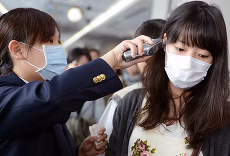 Virus H7N9 không lây từ người sang người ảnh 1