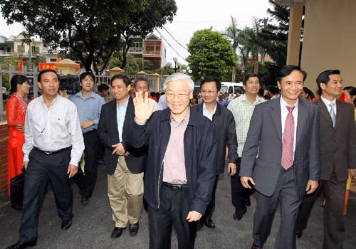Tổng Bí thư Nguyễn Phú Trọng thăm, làm việc tại Quảng Ninh ảnh 1