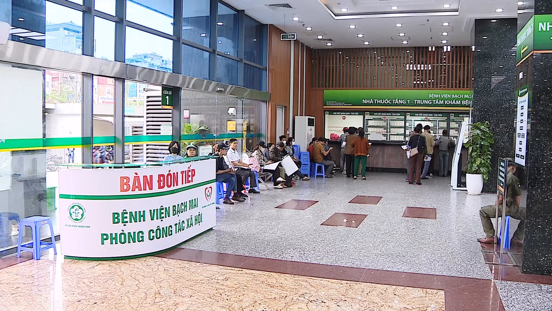 Xây dựng phương án ứng phó với tình trạng hành hung nhân viên y tế