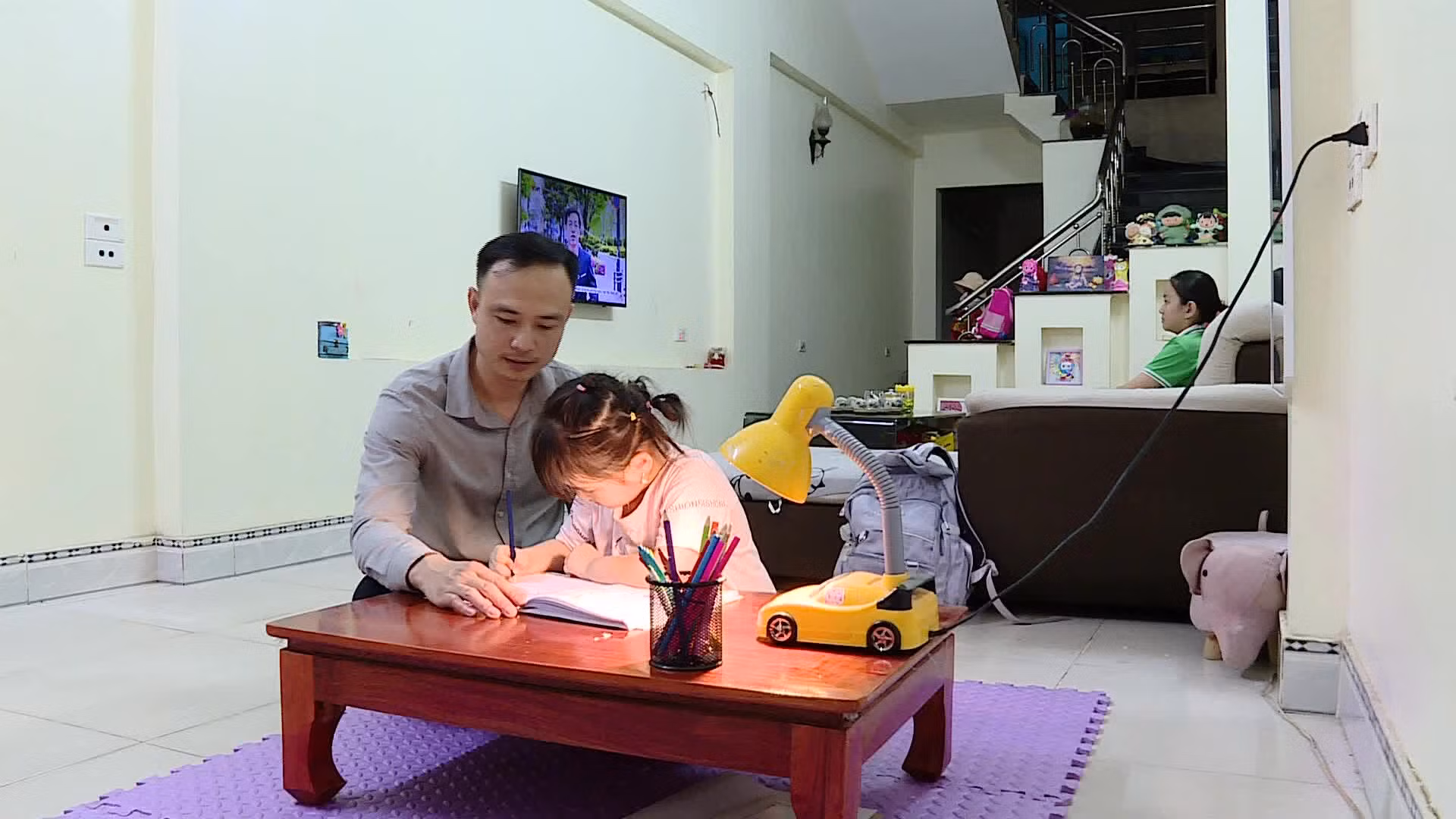 Thể chế hóa chính sách hỗ trợ công chức khi sáp nhập tỉnh