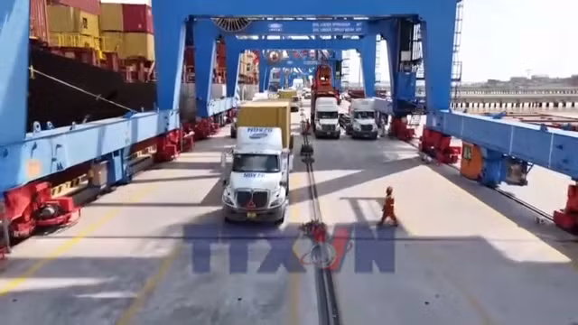 Thúc đẩy logistics xanh