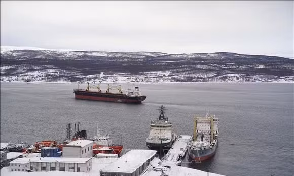 Một góc vịnh Kola trên biển Barents. Ảnh: Duy Trinh/PV TTXVN tại Nga