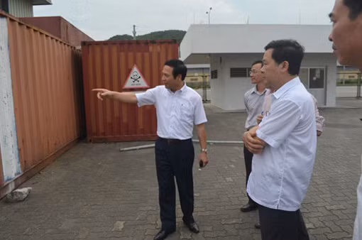 Cần xử lý 6.900 lít dầu độc hại tại Cảng Cái Lân ảnh 1