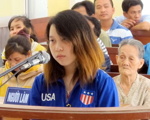 Thiếu nữ lĩnh 12 năm tù vì giết xe ôm, cướp của ảnh 1