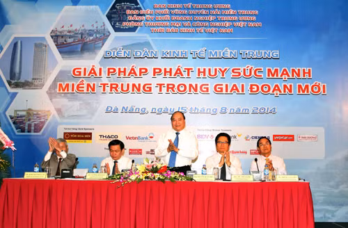 Phó Thủ tướng Nguyễn Xuân Phúc dự Diễn đàn kinh tế miền Trung ảnh 1