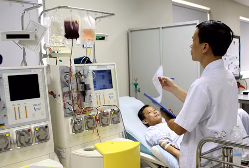 Tăng viện phí, người dân được lợi? ảnh 1