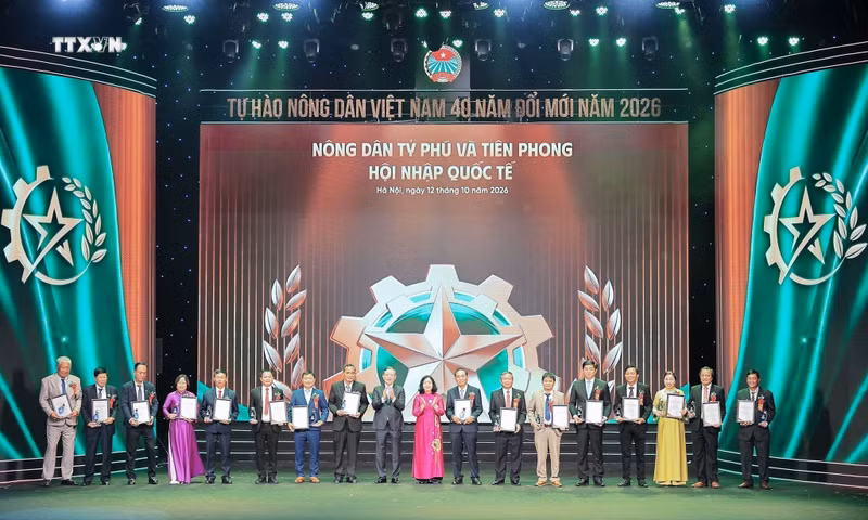 Tôn vinh và trao danh hiệu cho 96 Nông dân Việt Nam xuất sắc