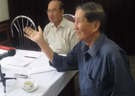 Nhạc sĩ Phạm Tuyên: Ca khúc 'xua' máy bay quân thù ảnh 1