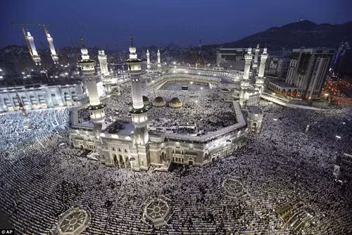 Thánh địa Mecca nêm kín người hành hương ảnh 1