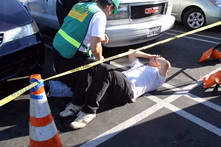 California tập đối phó với động đất 8 độ Richter ảnh 8