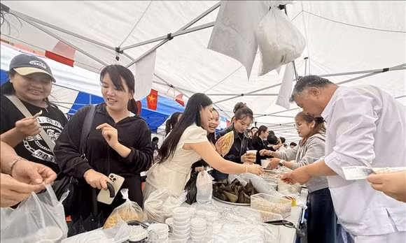 Gắn kết tình hữu nghị Việt - Hàn Lễ hội Văn hóa Ẩm thực