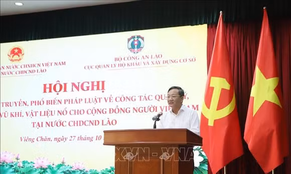 Cộng đồng người Việt tại Lào chấp hành nghiêm pháp luật nước sở tại