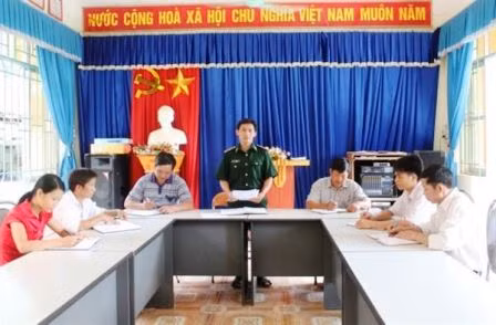 Gặp người 'đuổi đói nghèo' trên núi Phjia Dạ ảnh 1