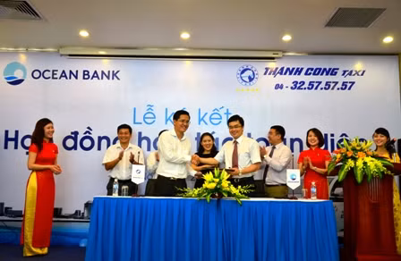 Thanh toán cước taxi bằng thẻ ảnh 2