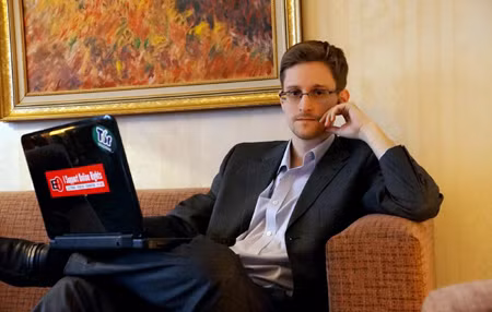 Snowden hoạt động như điệp viên ảnh 1
