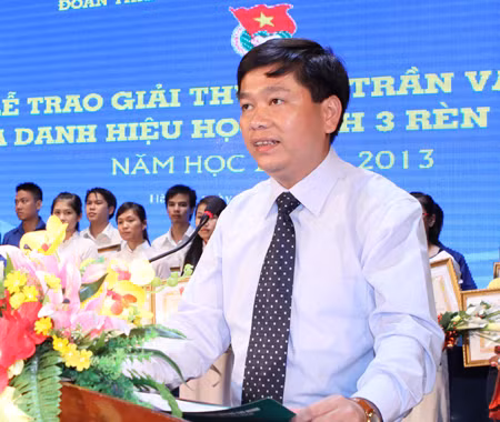 Thay thành viên Ủy ban quốc gia phòng chống AIDS ảnh 1
