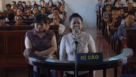 Thượng úy công an tham ô lĩnh án 20 năm tù ảnh 1