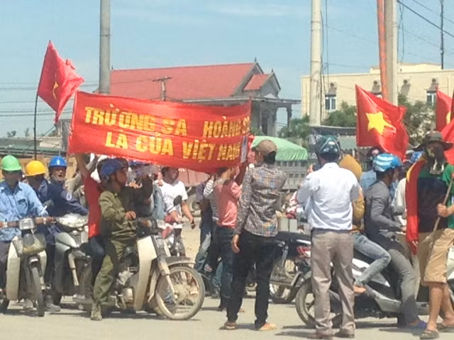 Xử lý kiên quyết các đối tượng phá hoại tại Vũng Áng ảnh 2