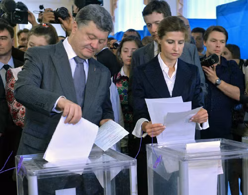 Ukraine bầu cử tổng thống trong bất ổn ảnh 1