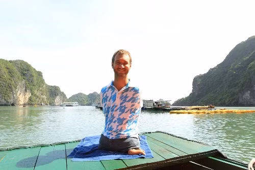 Nick Vujicic và chuyến tham quan thú vị tại Vịnh Hạ Long ảnh 3