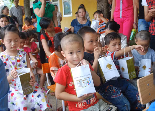 Chương trình 'Đồng hành cùng vùng khó' đến với Cao Bằng ảnh 3