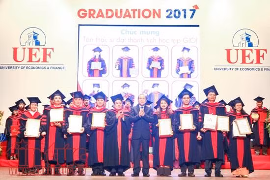 85 % sinh viên có việc làm khi chưa tốt nghiệp ảnh 1