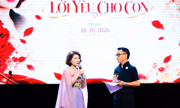 Phương Mai Soprano ra mắt ‘Lời yêu cho con’ nhân ngày Phụ nữ Việt Nam