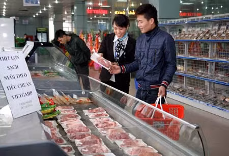 Dịp Tết, giá thịt tăng nhẹ, nguồn cung dồi dào ảnh 1