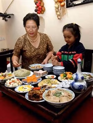 Phong phú ẩm thực Tết ảnh 1