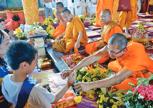 Đại lễ Dâng y Kathina ảnh 7