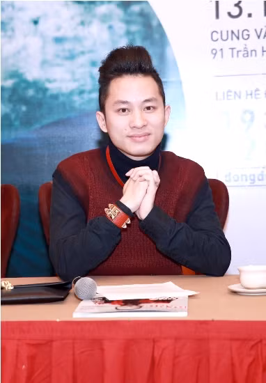 Tùng Dương đan áo mùa đông... ảnh 7