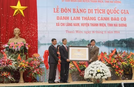 Đảo Cò đón Bằng công nhận di tích danh thắng quốc gia ảnh 1
