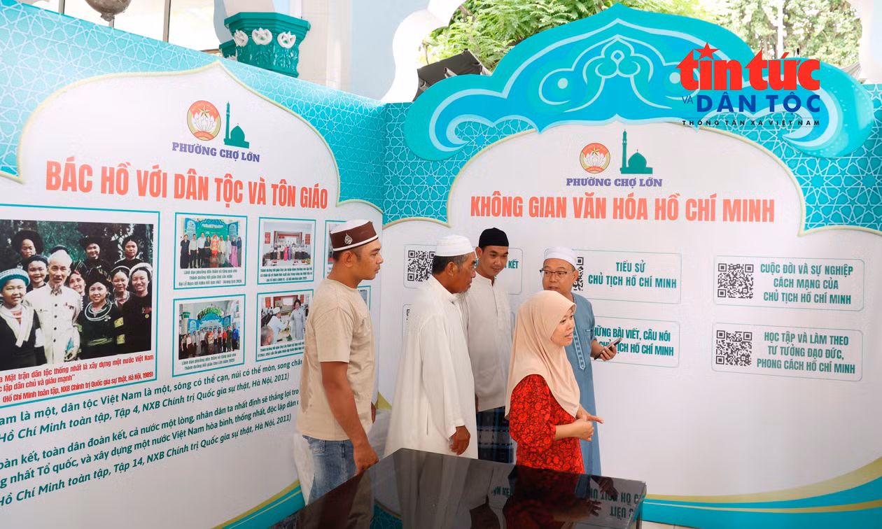Giáo dục mở đường cho thế hệ trẻ Chăm Islam vươn lên