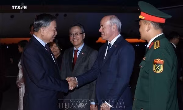 Thúc đẩy quan hệ Việt Nam - Canada phát triển thực chất, cân bằng và hiệu quả hơn