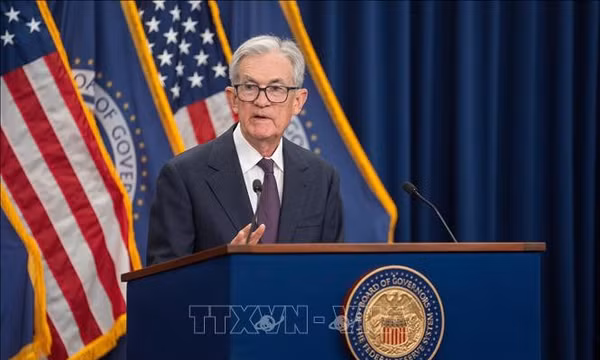 Chủ tịch Fed quyết không nhượng bộ dù Tổng thống Trump muốn ông rời ghế
