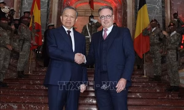 Thủ tướng Vương quốc Bỉ Bart De Wever chủ trì Lễ đón Tổng Bí thư, Chủ tịch nước Tô Lâm