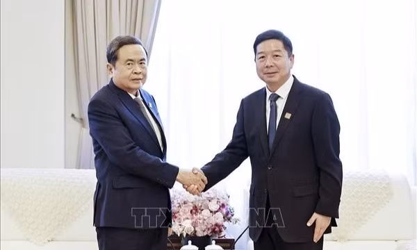 Chủ tịch Quốc hội Trần Thanh Mẫn tiếp Bí thư Thành uỷ Diên An