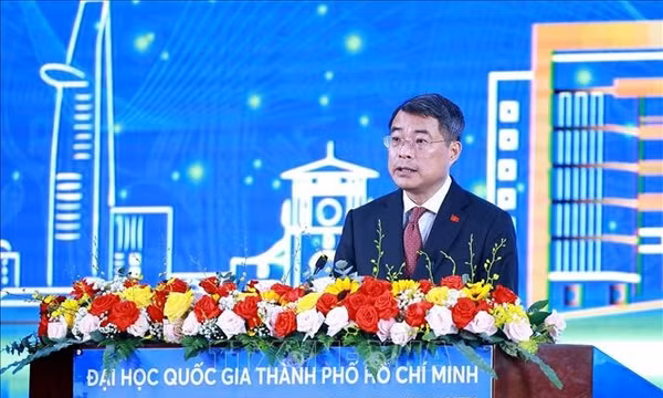 Thủ tướng dự Lễ khai khóa Đại học Quốc gia TP Hồ Chí Minh 