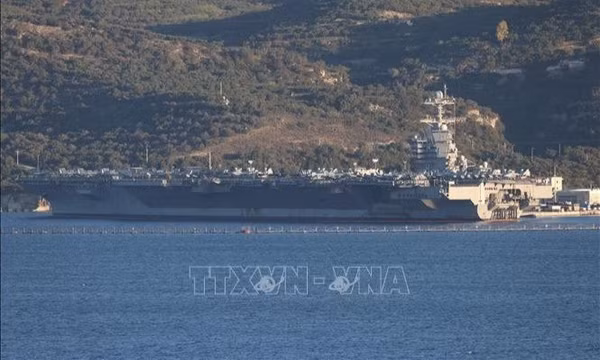Mỹ kéo dài thời gian triển khai cụm tác chiến tàu sân bay USS Gerald R.Ford