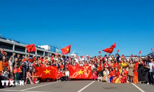Hội nghị Người Việt Nam ở nước ngoài toàn thế giới lần thứ 5